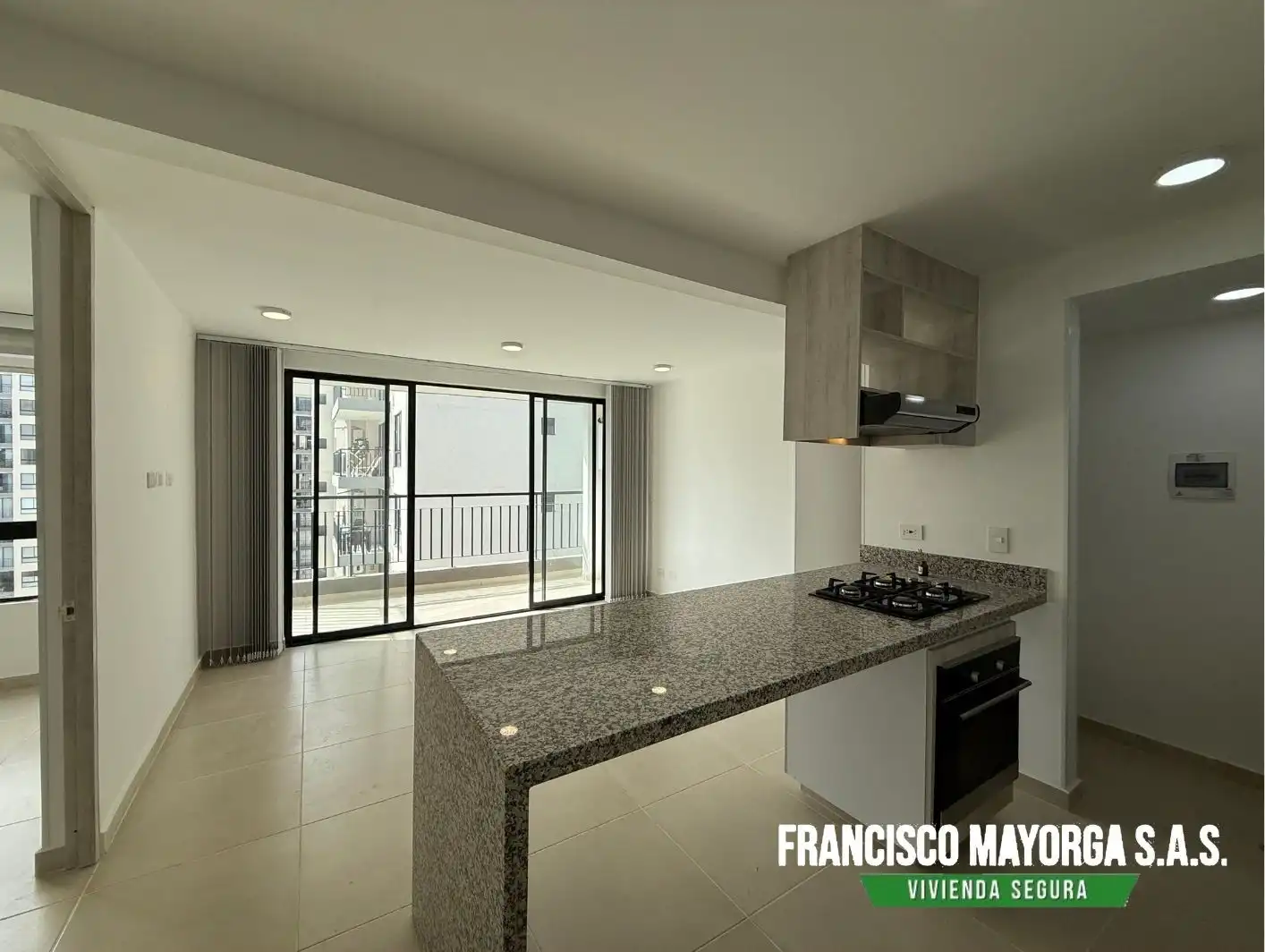3 APARTAMENTO SAN PABLO LIRIOS