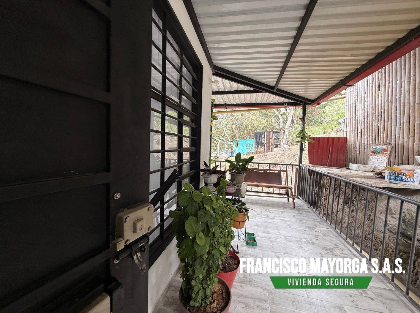 14 - Vista Hermosa